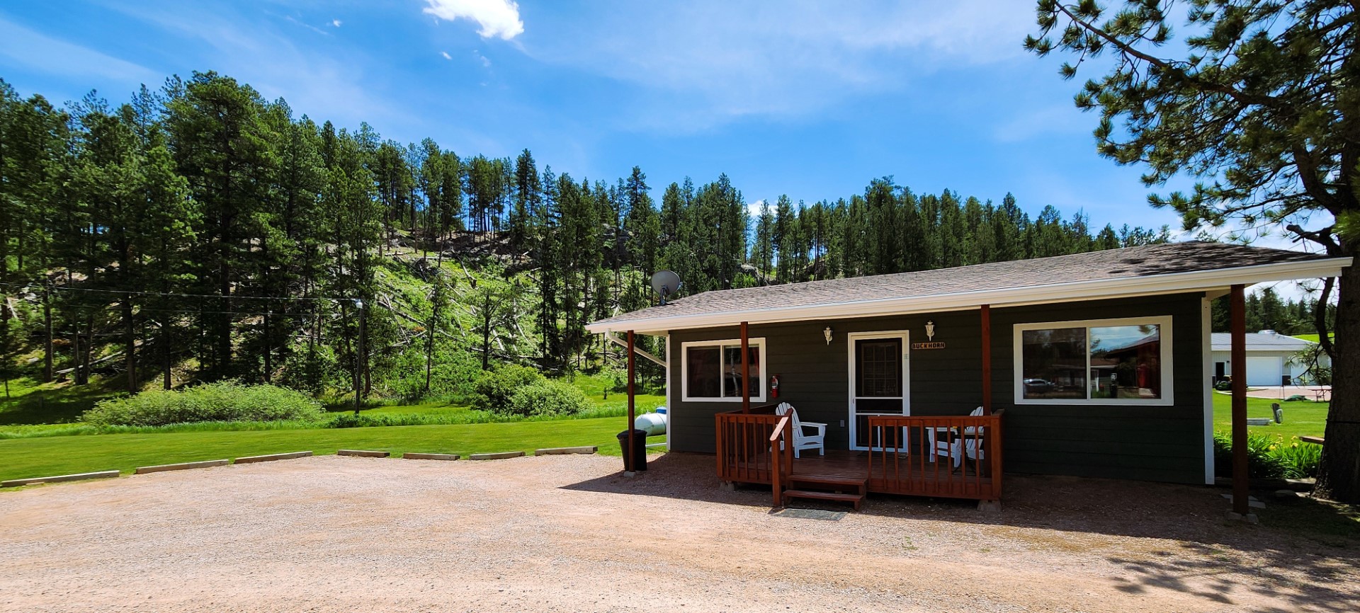 Buckhorn Cottage exterior