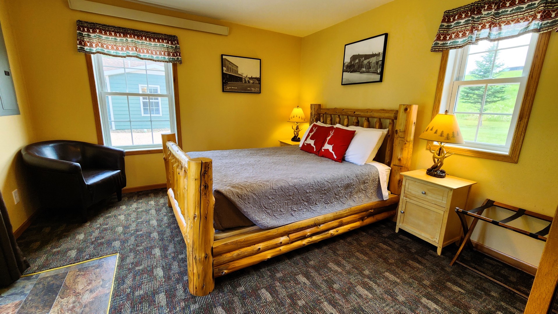 Mammoth Cottage bedroom 1