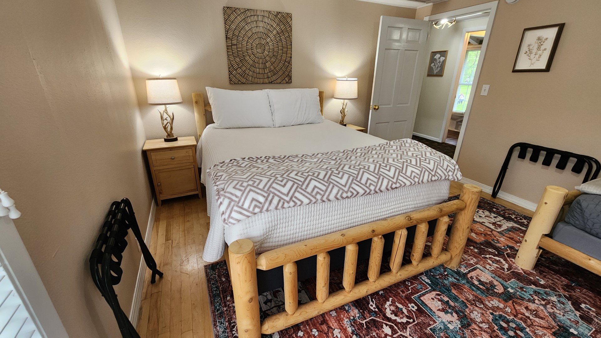 Ponderosa Cottage bedroom 3